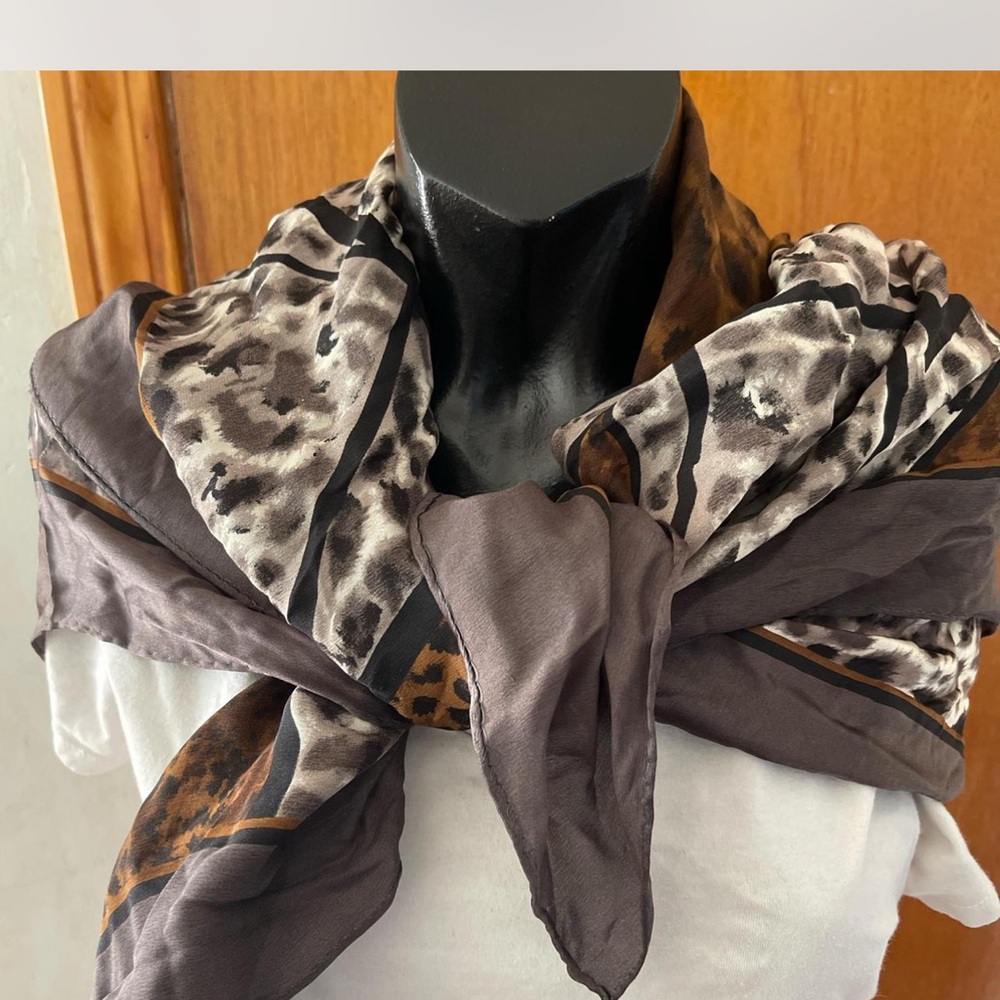 Echo Scarf